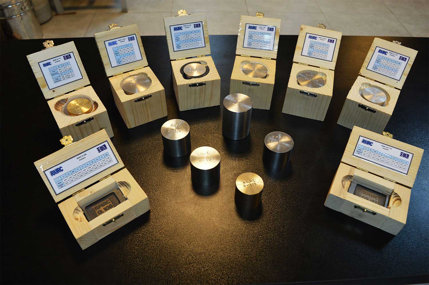 Reference Material 6 - Laboratory reference material samples for quality control, equipment calibration and element analysis