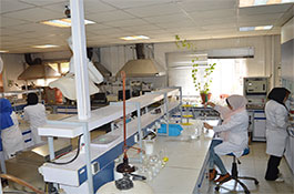 آزمایشگاه شیمی و محیط زیست